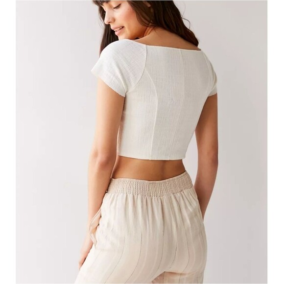 Urban Outfitters Hashtag Zip Cropped Top in Cream / ivory - Picture 3 of 8